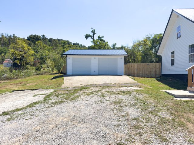 660 Jones Knob Road, Somerset, KY 42501