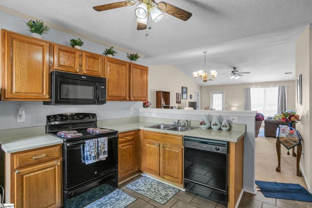 8 Pasture Place, Simpsonville, SC 29681