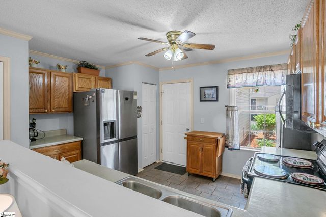 8 Pasture Place, Simpsonville, SC 29681