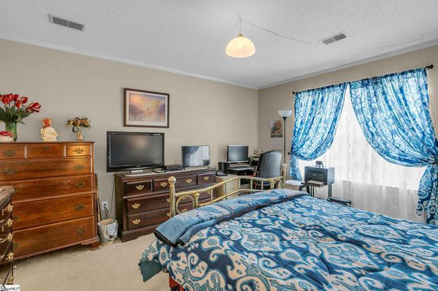 8 Pasture Place, Simpsonville, SC 29681