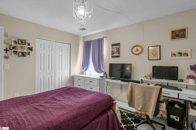 8 Pasture Place, Simpsonville, SC 29681