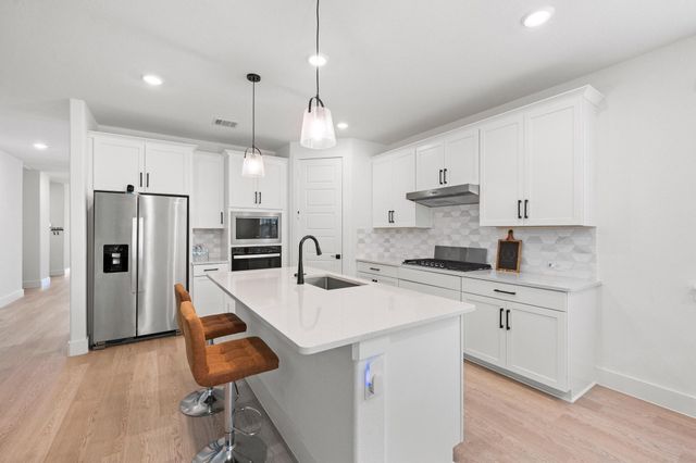 2848 Acadia Drive, Corinth, TX 76210