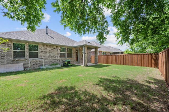 2848 Acadia Drive, Corinth, TX 76210