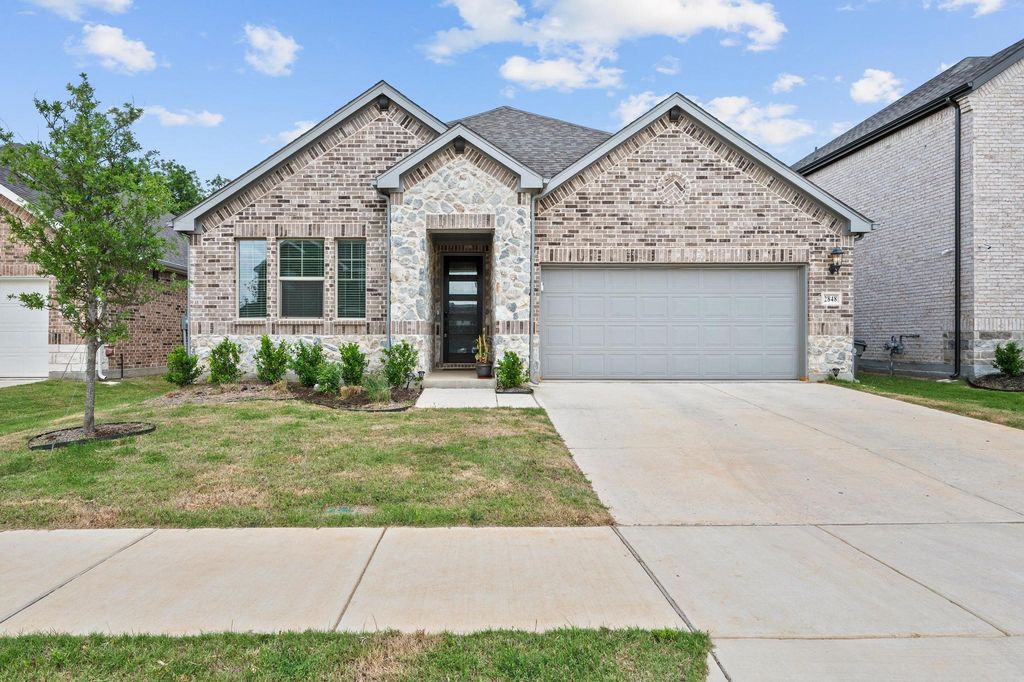 2848 Acadia Drive, Corinth, TX 76210