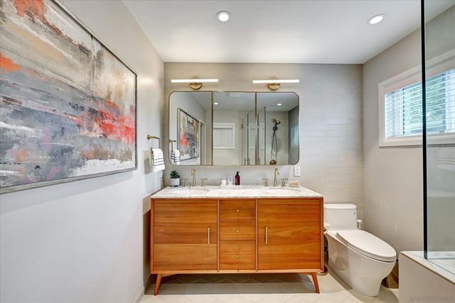 8055 Cinnabar Dr, La Mesa, CA 91941