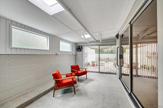 8055 Cinnabar Dr, La Mesa, CA 91941