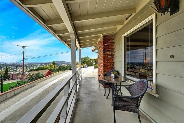 8055 Cinnabar Dr, La Mesa, CA 91941