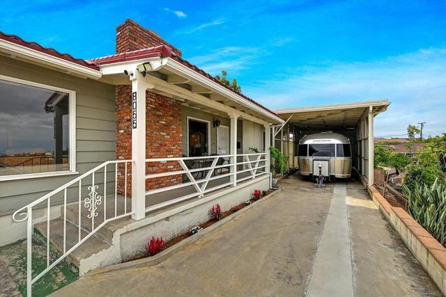 8055 Cinnabar Dr, La Mesa, CA 91941