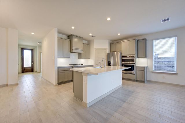 29258 Pikes Peak Drive, Katy, TX 77494