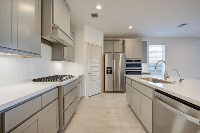 29258 Pikes Peak Drive, Katy, TX 77494