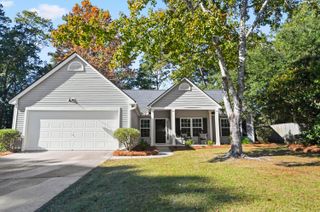303 Ashford Circle, Summerville, SC 29485