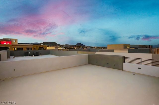13 Promenade Isle Lane, Henderson, NV 89011