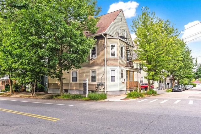 4 Poplar Street 3, Providence, RI 02906
