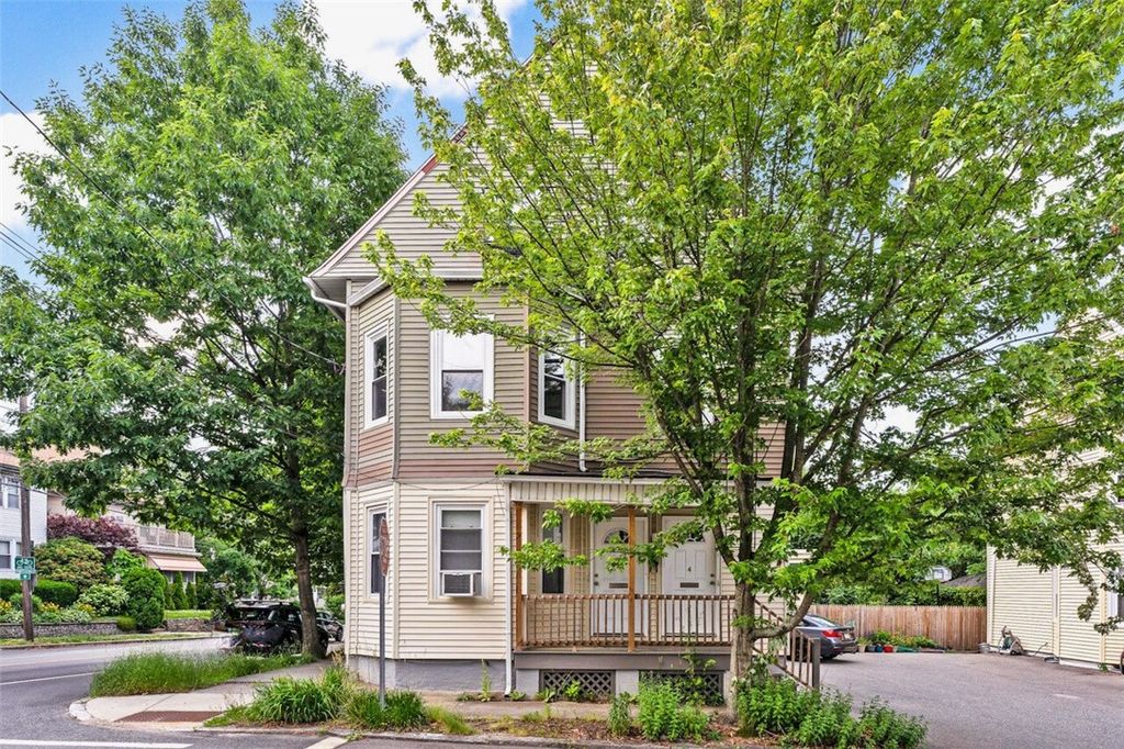 4 Poplar Street 3, Providence, RI 02906