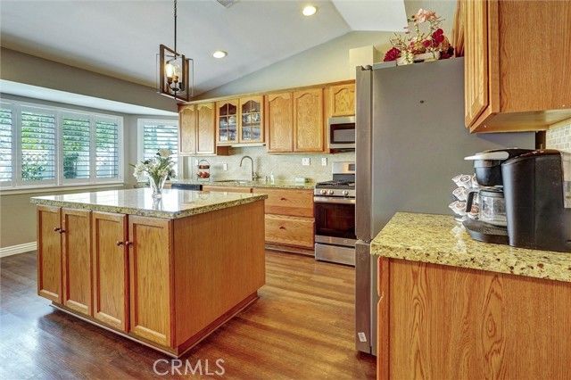 27964 Beacon, Castaic, CA 91384