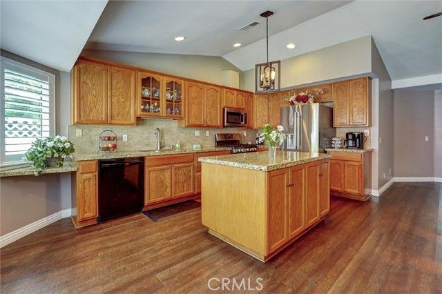 27964 Beacon, Castaic, CA 91384