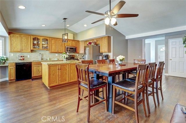 27964 Beacon, Castaic, CA 91384