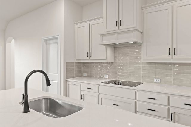 51 Magpie Street, Joshua, TX 76058