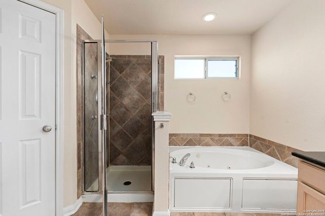 22302 Verde Knoll, San Antonio, TX 78258
