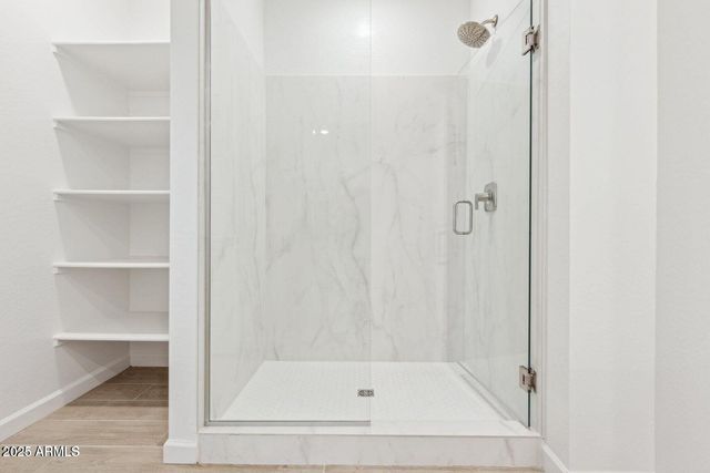 2324 W MOODY Trail, Phoenix, AZ 85041