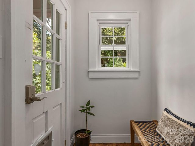 303 Country Club Road, Asheville, NC 28804