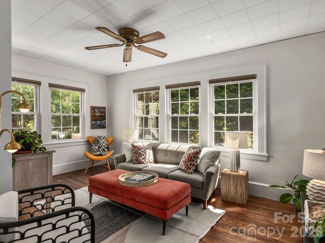 303 Country Club Road, Asheville, NC 28804