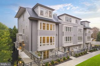 8201 SHAWNEE ST #LOT 8, Philadelphia, PA 19118