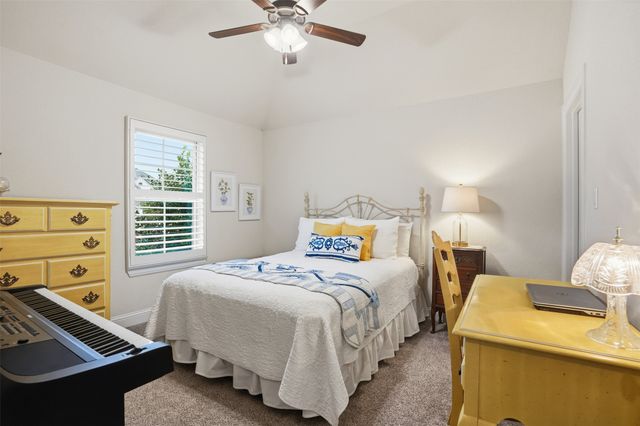 1022 Anna Circle, Granbury, TX 76048