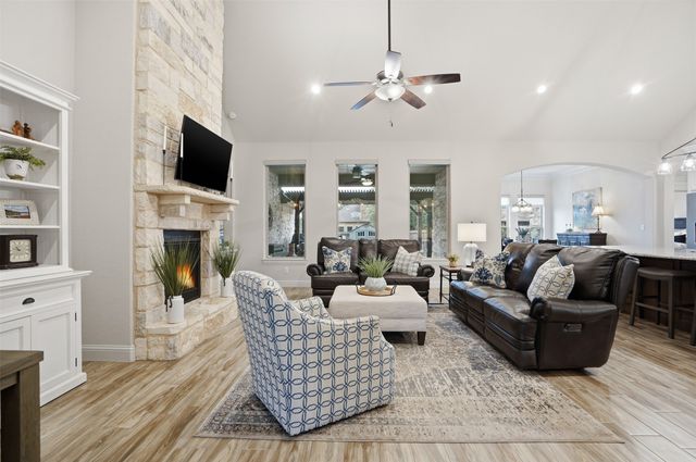 1022 Anna Circle, Granbury, TX 76048