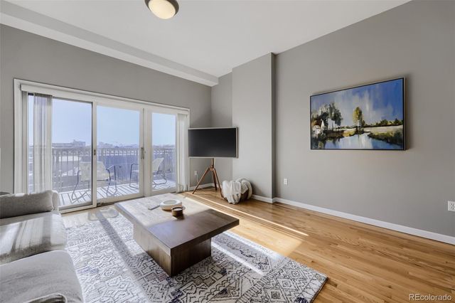 1950 N Logan Street 807, Denver, CO 80203