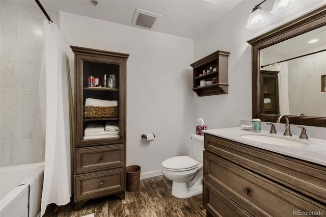 1950 N Logan Street 807, Denver, CO 80203