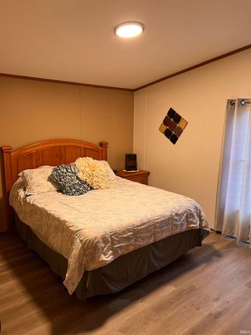 17057 N SR 245 Road, Santa Claus, IN 47579