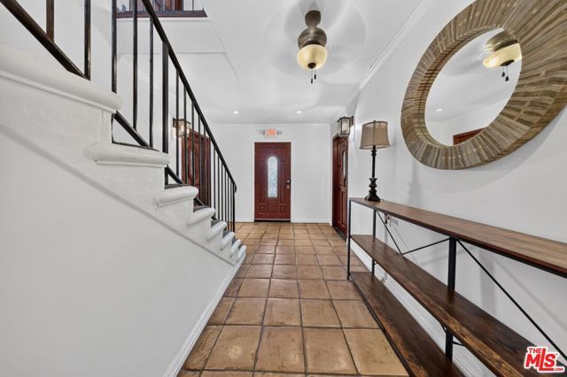 9031 Phyllis Avenue 3A, West Hollywood, CA 90069