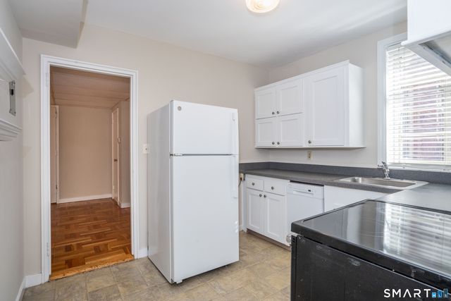 869 Farmington Avenue 103, West Hartford, CT 06119
