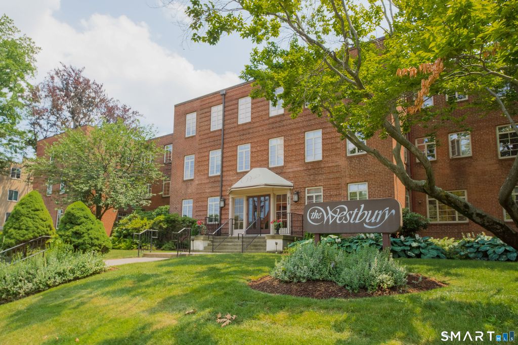 869 Farmington Avenue 103, West Hartford, CT 06119