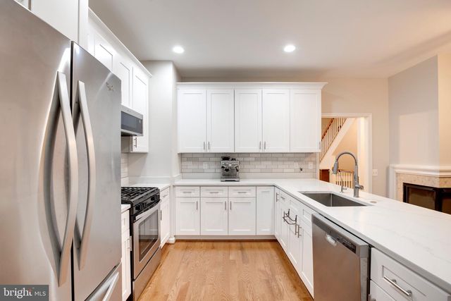 5357 CRIMSON SKY CT, Centreville, VA 20120