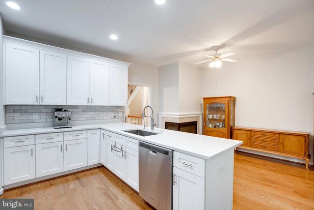 5357 CRIMSON SKY CT, Centreville, VA 20120