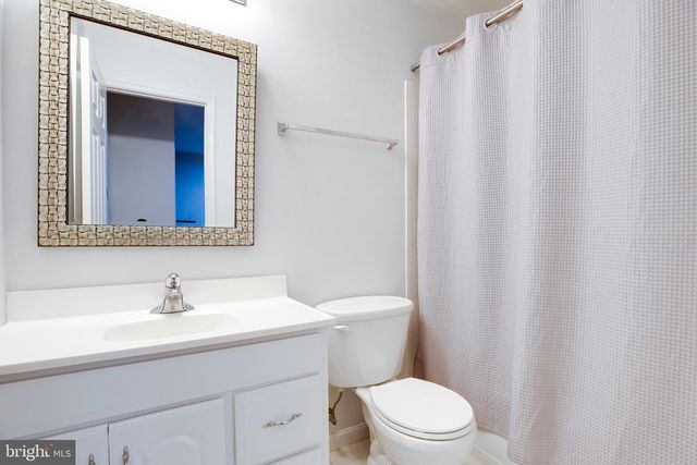 5357 CRIMSON SKY CT, Centreville, VA 20120