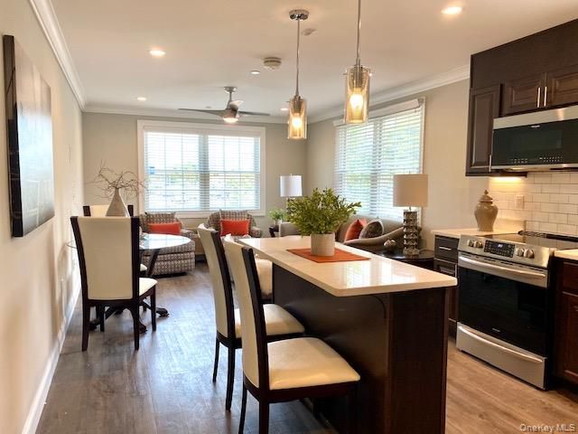168 Fulton Street W306, Farmingdale, NY 11735