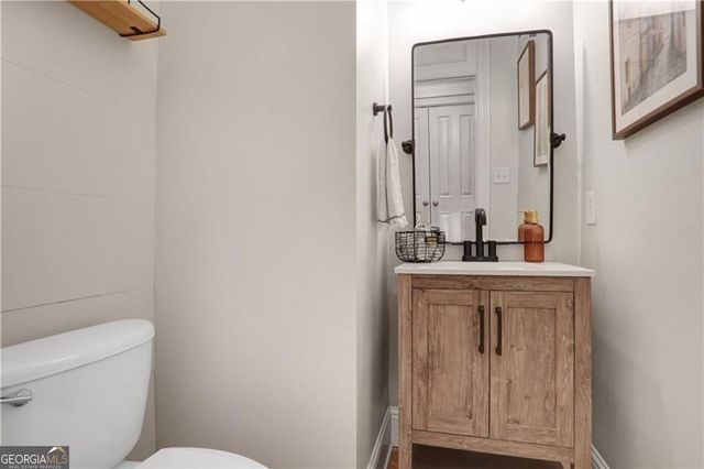 405 Causeway Court, Suwanee, GA 30024