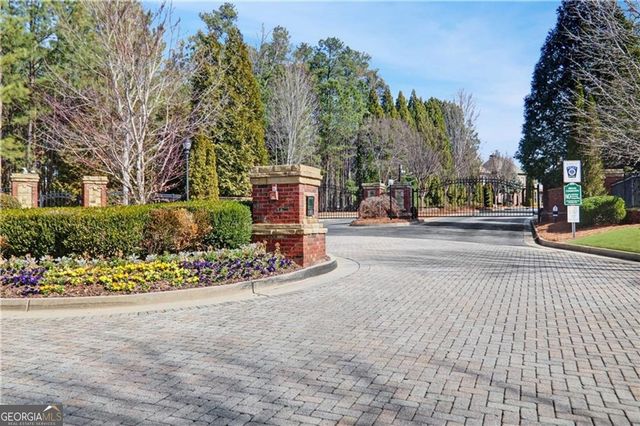 405 Causeway Court, Suwanee, GA 30024