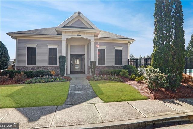 405 Causeway Court, Suwanee, GA 30024