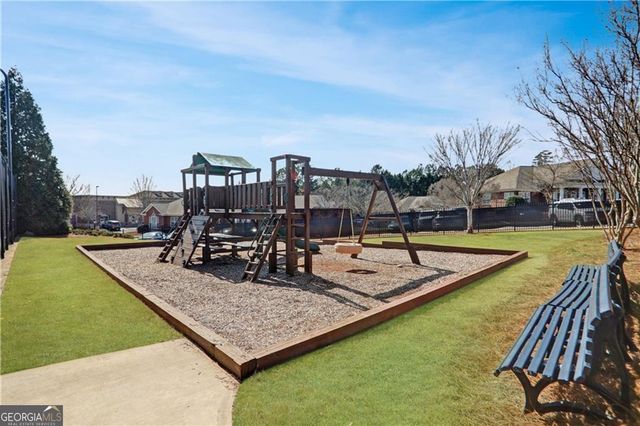 405 Causeway Court, Suwanee, GA 30024