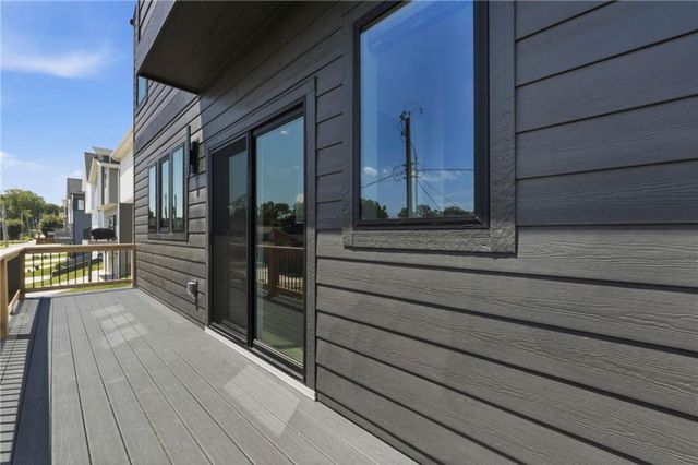 2517 Forest Avenue, Kansas City, MO 64108