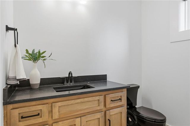 2517 Forest Avenue, Kansas City, MO 64108