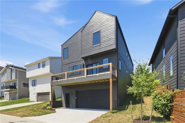 2517 Forest Avenue, Kansas City, MO 64108