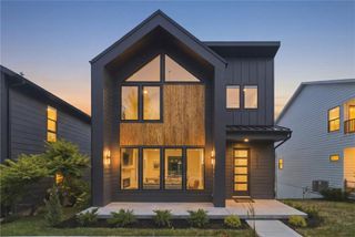 2517 Forest Avenue, Kansas City, MO 64108