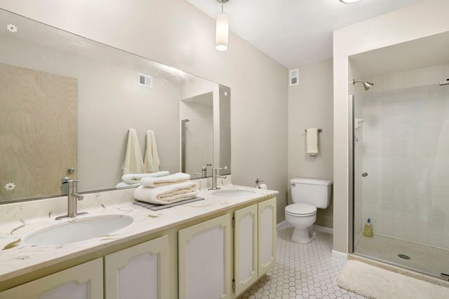 1535 Park Avenue 304, River Forest, IL 60305