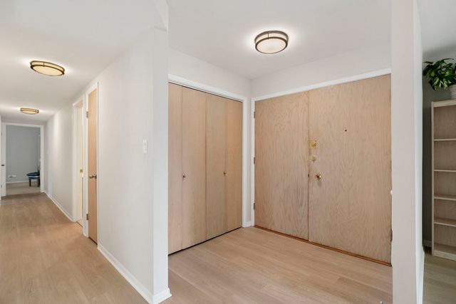 1535 Park Avenue 304, River Forest, IL 60305