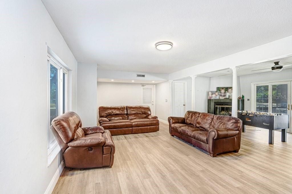 Image 22 of property listing at 1ST, Lutz, FL 33558